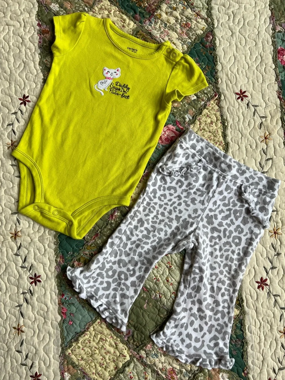 Carter's 6 months baby girl’s clothes bundle
